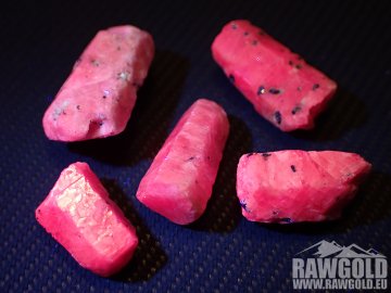 Rubín set 5ks krystalů 39,14ct